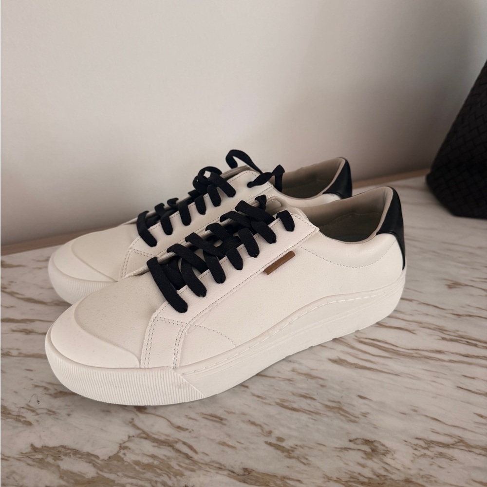 Dr. Scholl's White Sneakers with Black Accents